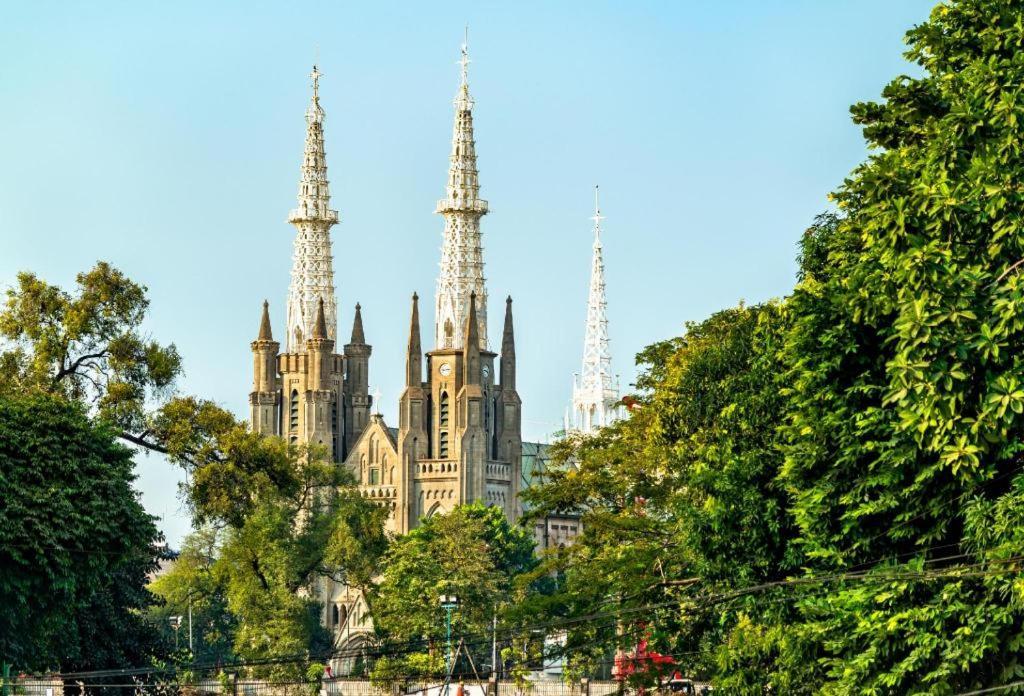 Oriental Residence Pasar Baru Джакарта Экстерьер фото
